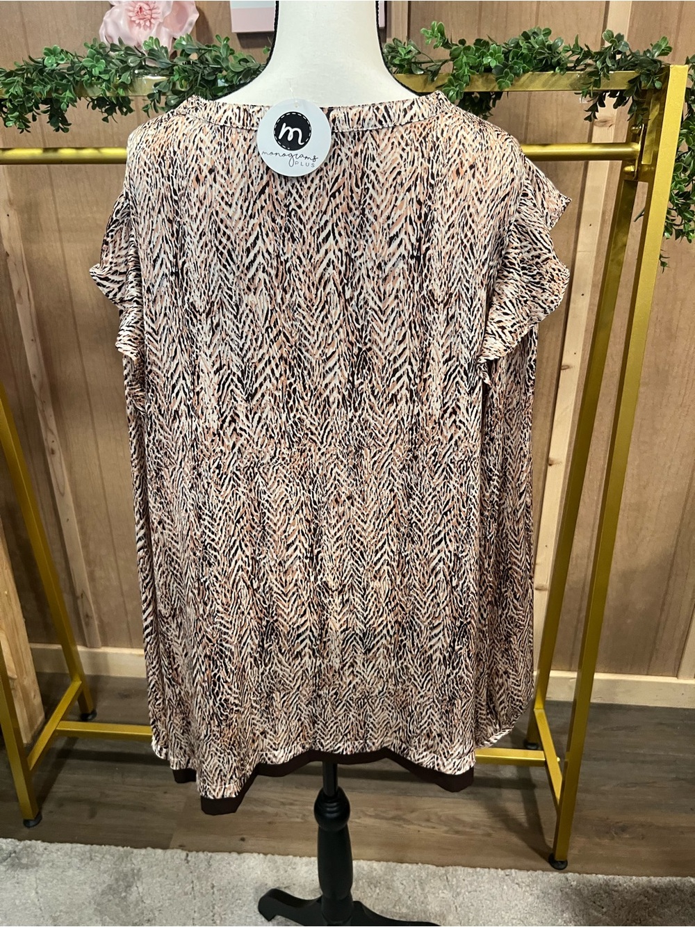 Patterned Ruffle-Sleeve Blouse - Picture 2 of 3